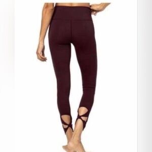 NWT Sol & Mane India Legging